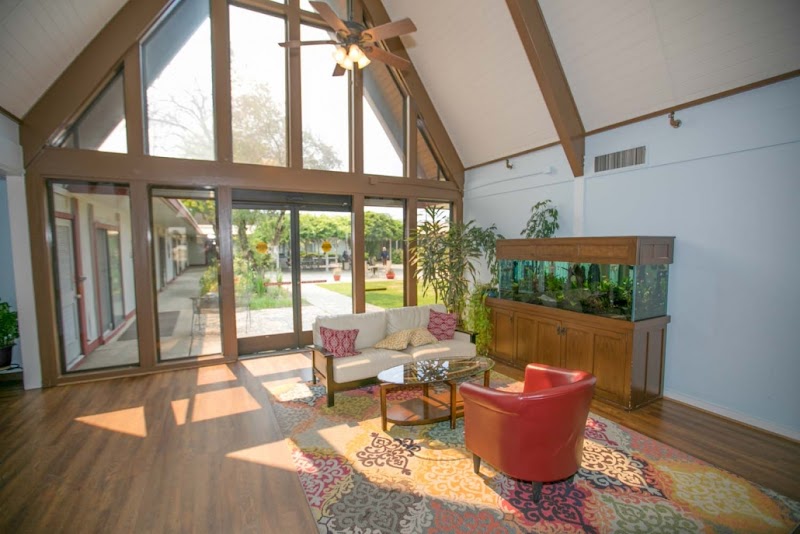 ROSEWOOD REHABILITATION CENTER nursing home in RENO, NV - Photo 3 of 5