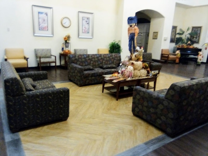 TLC CARE CENTER nursing home in HENDERSON, NV - Photo 3 of 5