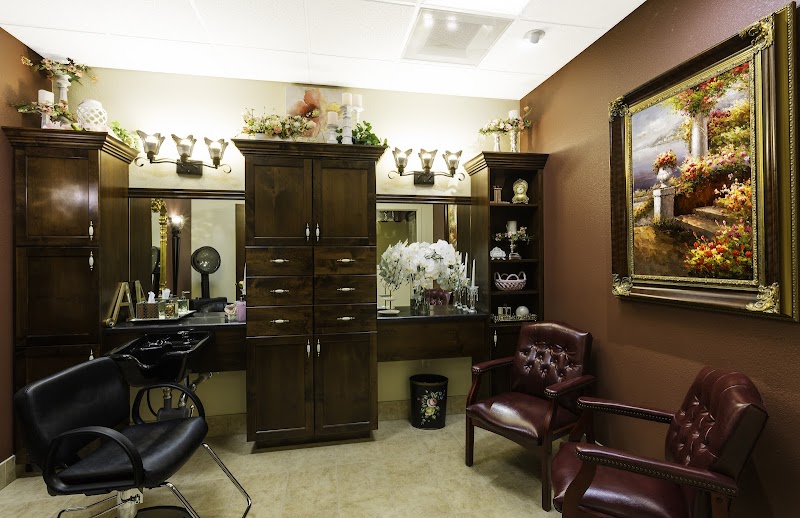 ADVANCED HEALTH CARE OF RENO nursing home in RENO, NV - Photo 3 of 10