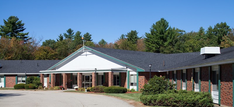 ROCHESTER MANOR nursing home in ROCHESTER, NH - Photo 2 of 5
