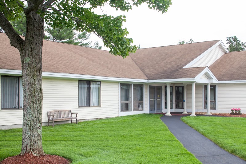 HACKETT HILL HEALTHCARE CENTER nursing home in MANCHESTER, NH - Photo 2 of 5