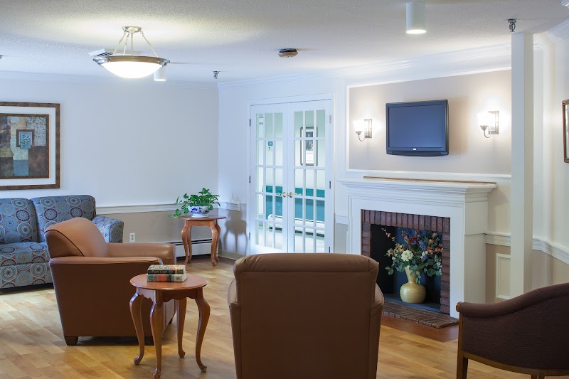 CRESTWOOD CENTER nursing home in MILFORD, NH - Photo 4 of 7