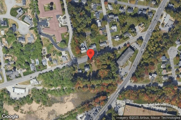 VILLA CREST NURSING AND RETIREMENT CENTER nursing home in MANCHESTER, NH - Photo 1 of 10