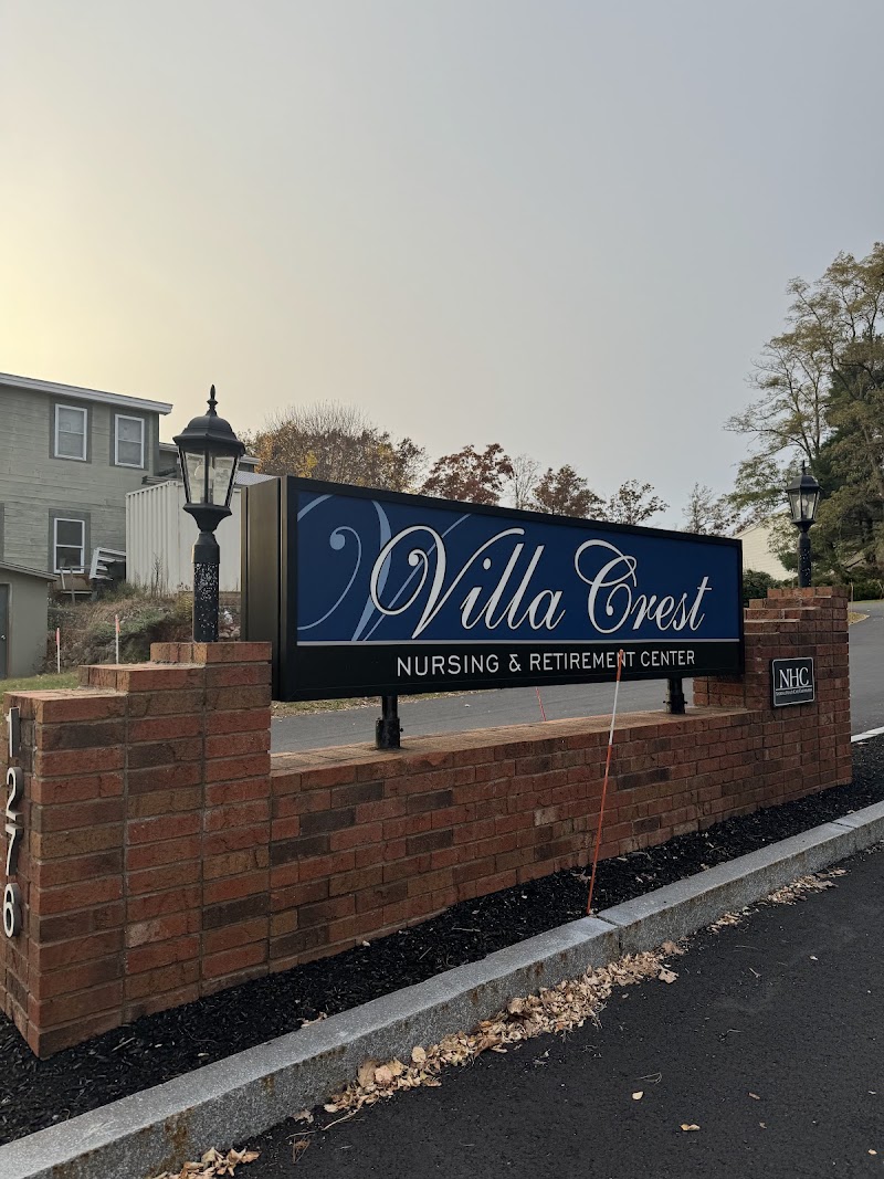 VILLA CREST NURSING AND RETIREMENT CENTER nursing home in MANCHESTER, NH - Photo 3 of 10