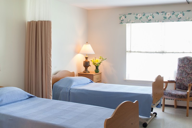 WOLFEBORO BAY CENTER nursing home in WOLFEBORO, NH - Photo 3 of 5