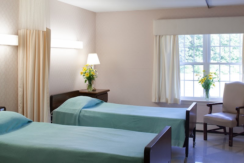 MINERAL SPRINGS nursing home in NORTH CONWAY, NH - Photo 4 of 5