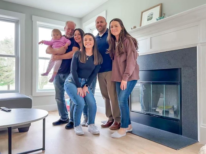 COLONIAL POPLIN NURSING HOME nursing home in FREMONT, NH - Photo 4 of 5