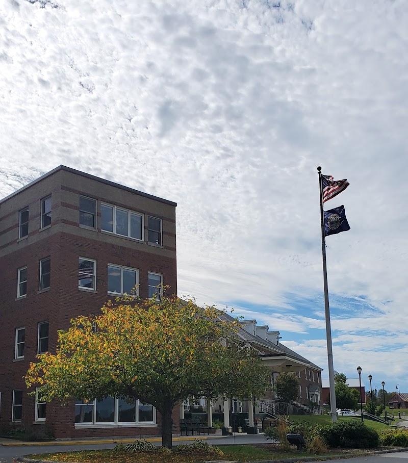 SULLIVAN COUNTY HEALTH CARE nursing home in UNITY, NH - Photo 2 of 4