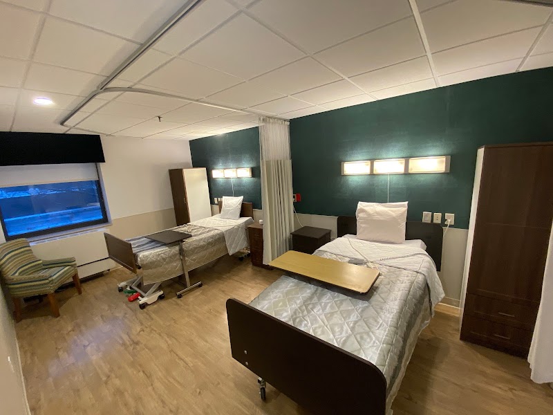 Runnells Center for Rehabilitation & Healthcare nursing home in BERKELEY HEIGHTS, NJ - Photo 2 of 10