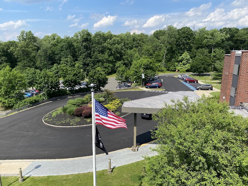 Runnells Center for Rehabilitation & Healthcare nursing home in BERKELEY HEIGHTS, NJ - Photo 3 of 10