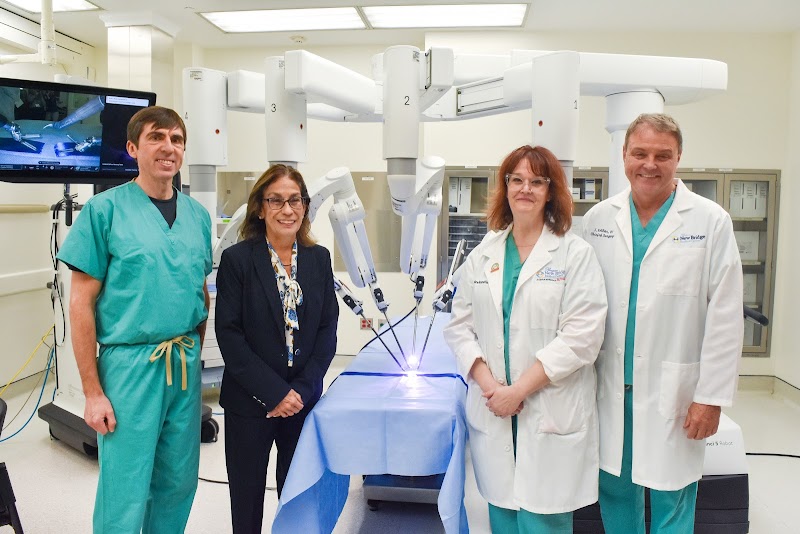 BERGEN NEW BRIDGE MEDICAL CENTER nursing home in PARAMUS, NJ - Photo 2 of 10