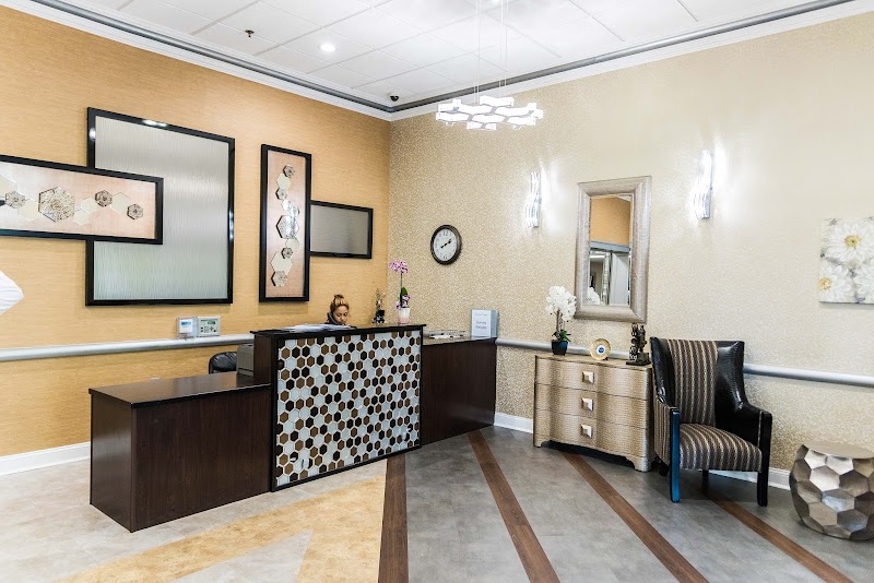 STRATFORD MANOR REHABILITATION AND CARE CENTER nursing home in WEST ORANGE, NJ - Photo 2 of 5