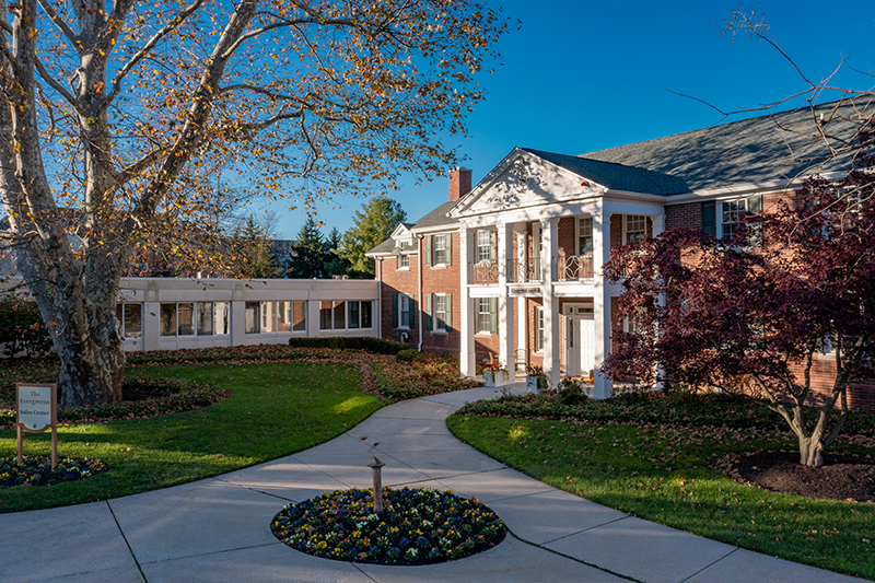WILLOWBROOKE COURT SKILLED CARE AT EVERGREENS nursing home in MOORESTOWN, NJ - Photo 2 of 10