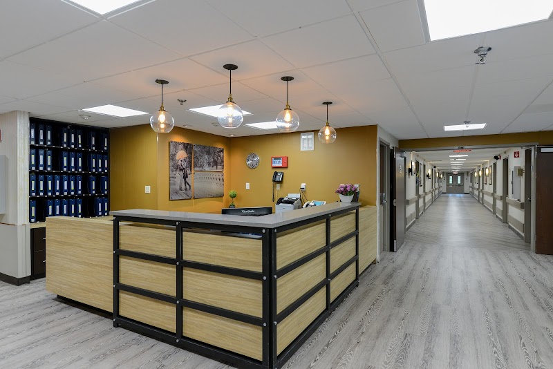 CHATHAM HILLS SUBACUTE CARE CENTER nursing home in CHATHAM, NJ - Photo 5 of 10