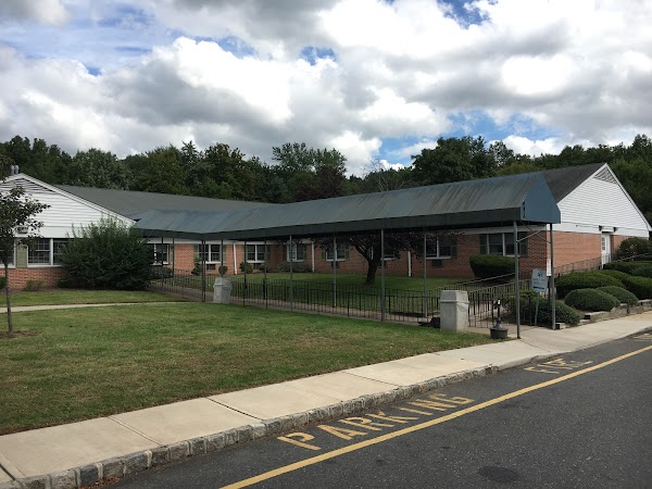 COMPLETE CARE AT WESTFIELD, LLC nursing home in WESTFIELD, NJ - Photo 1 of 5