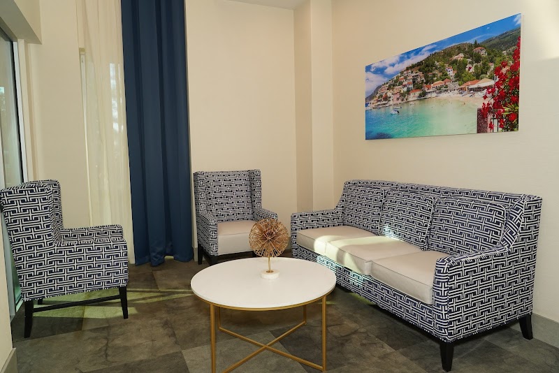 DELLRIDGE HEALTH & REHABILITATION CENTER nursing home in PARAMUS, NJ - Photo 3 of 5