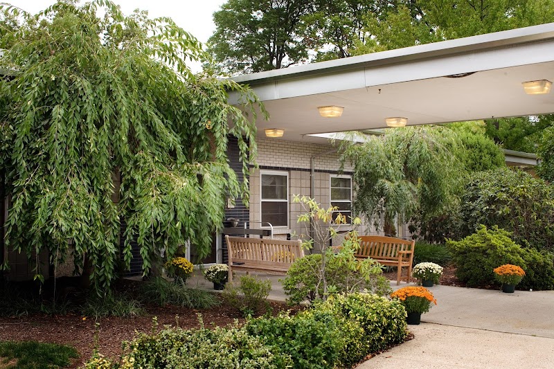 TROY HILLS CENTER nursing home in PARSIPPANY, NJ - Photo 4 of 5