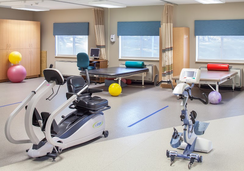 HOLLY MANOR CENTER nursing home in MENDHAM, NJ - Photo 4 of 5