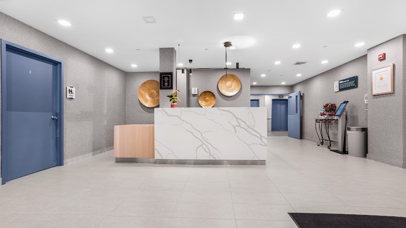 ARBOR RIDGE REHABILITATION AND HEALTHCARE CENTER nursing home in WAYNE, NJ - Photo 5 of 10