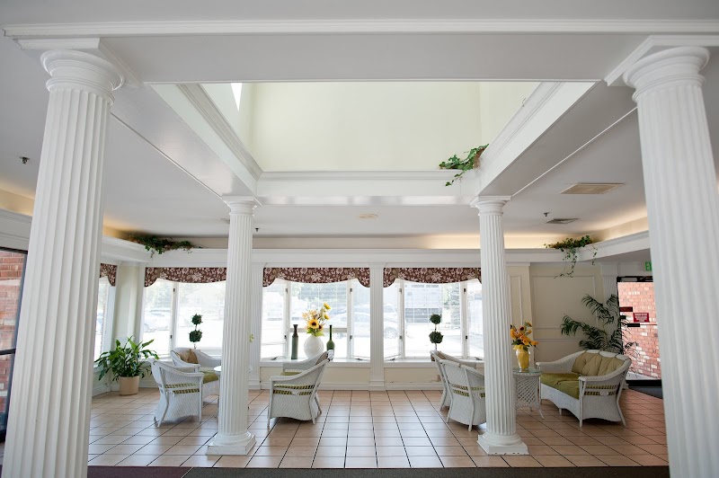 AUTUMN LAKE HEALTHCARE AT SOUTHGATE nursing home in CARNEYS POINT, NJ - Photo 4 of 5