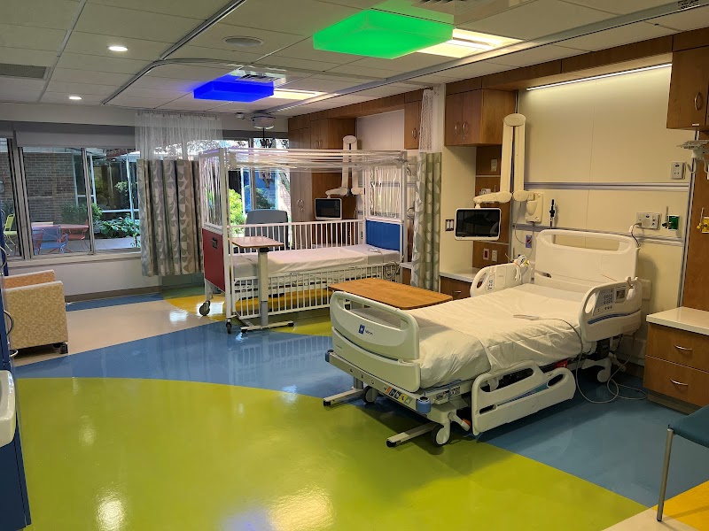 CHILDRENS SPECIALIZED HOSPITAL MOUNTAINSIDE nursing home in MOUNTAINSIDE, NJ - Photo 2 of 10