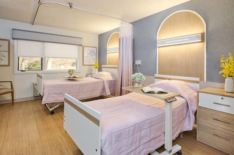 CONCORD HEALTHCARE & REHABILITATION CENTER nursing home in LAKEWOOD, NJ - Photo 3 of 10