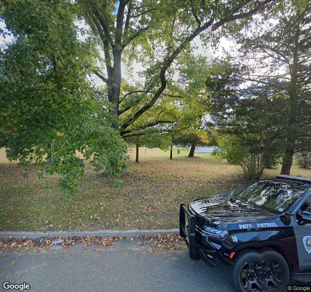 EXCEL CARE AT MANALAPAN nursing home in MANALAPAN, NJ - Photo 5 of 5