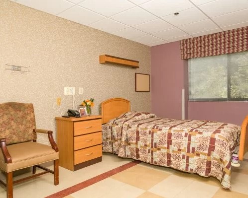 SOUTH MOUNTAIN HC nursing home in VAUXHALL, NJ - Photo 5 of 10