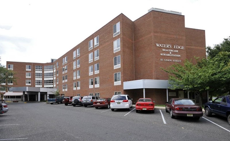 TRENTON GARDENS REHABILITATION AND NURSING CENTER nursing home in TRENTON, NJ - Photo 2 of 5