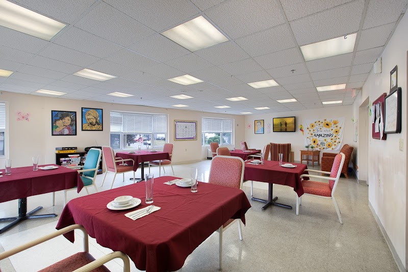 COMPLETE CARE AT CLARK LLC nursing home in CLARK, NJ - Photo 3 of 10