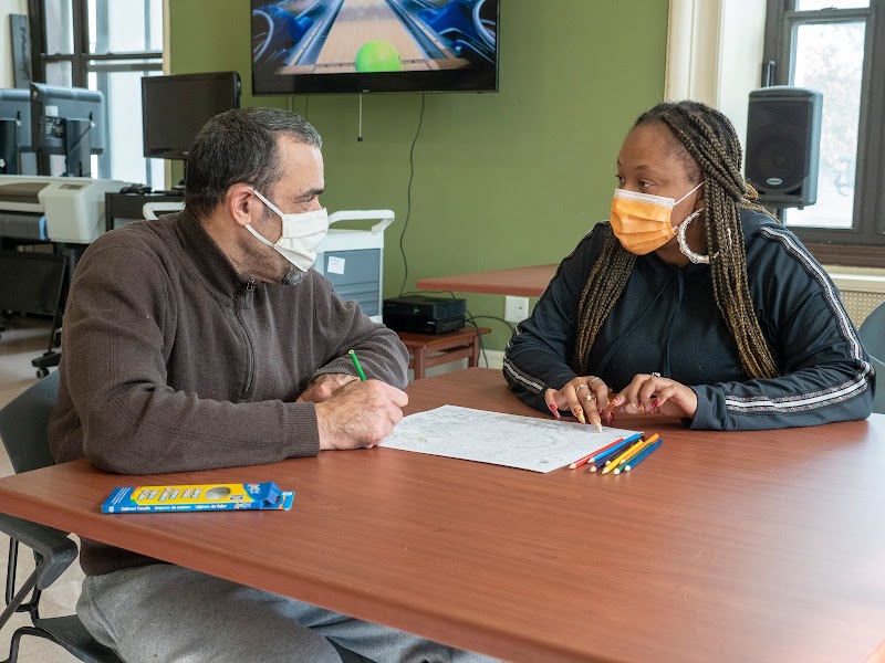BROADWAY HOUSE FOR CONTINUING CARE nursing home in NEWARK, NJ - Photo 4 of 10