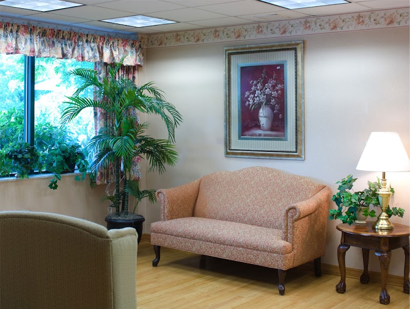 CRANBURY CENTER nursing home in MONROE TOWNSHIP, NJ - Photo 5 of 10