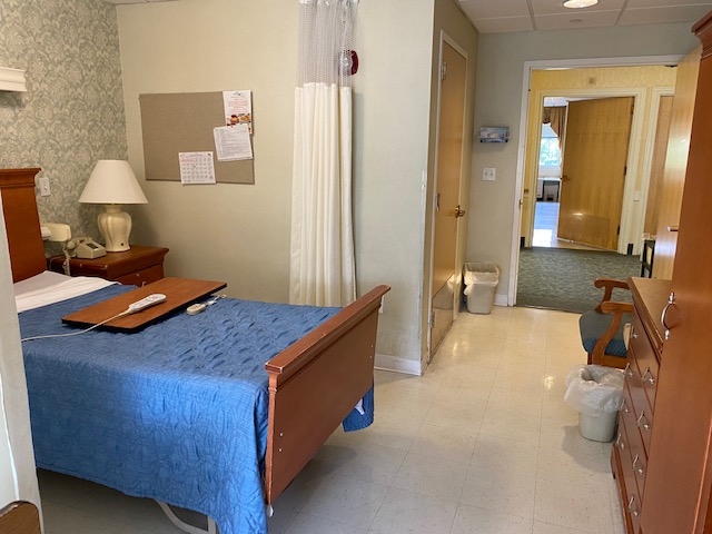 ATLAS REHABILITATION AND HEALTHCARE AT MAYWOOD nursing home in MAYWOOD, NJ - Photo 3 of 9