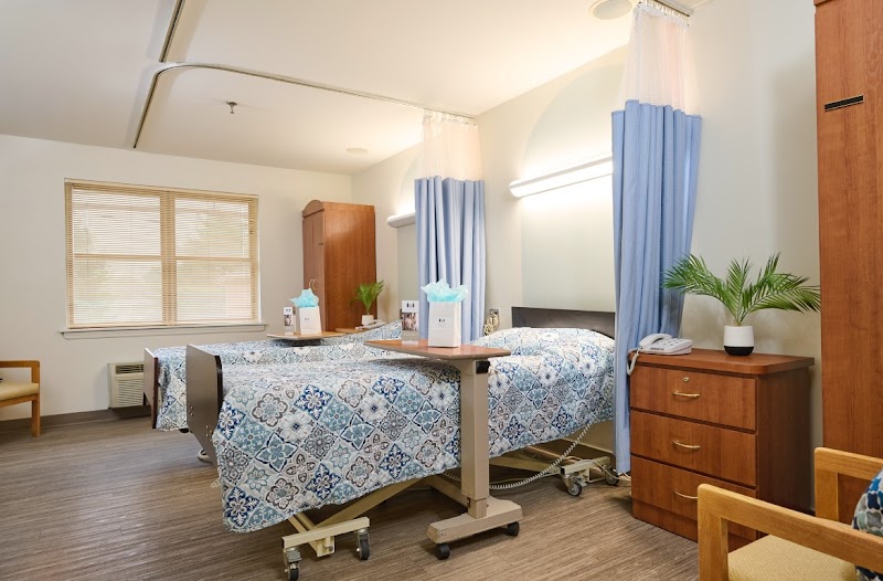 COUNTRY ARCH CARE CENTER nursing home in PITTSTOWN, NJ - Photo 3 of 10