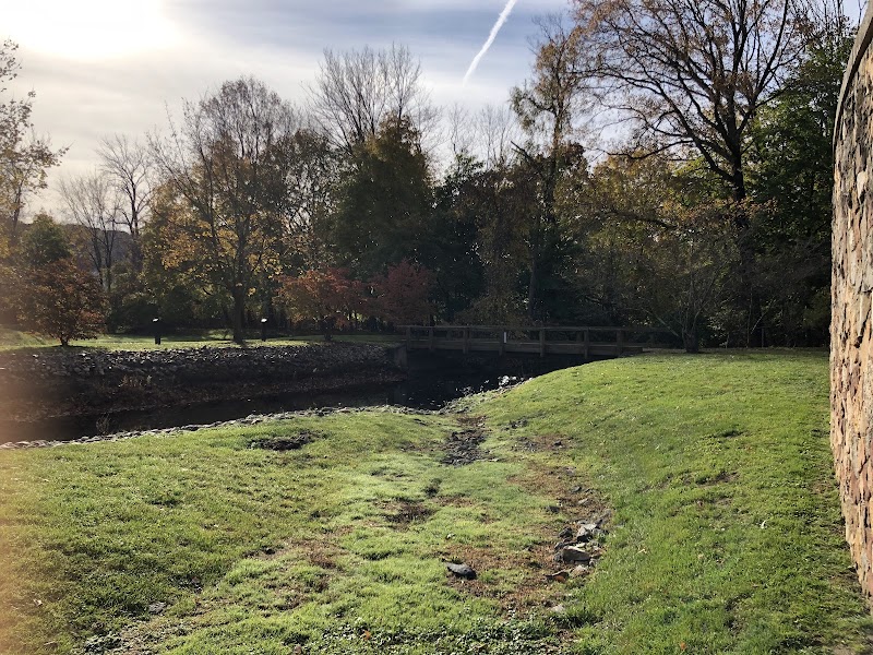 ALARIS HEALTH AT WEST ORANGE nursing home in WEST ORANGE, NJ - Photo 3 of 5