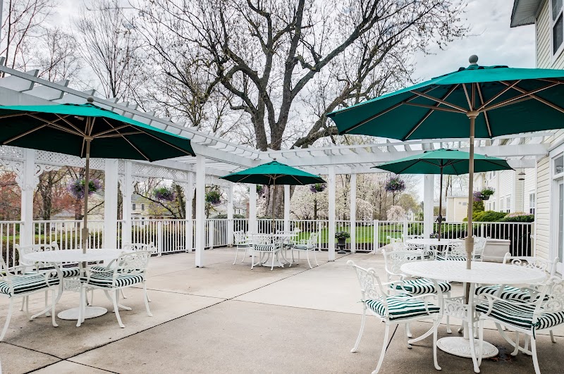 THE ELMS REHAB AND HEALTHCARE CENTER OF CRANBURY nursing home in CRANBURY, NJ - Photo 4 of 5