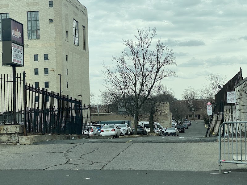 NEW VISTA NURSING & REHABILITATION CTR nursing home in NEWARK, NJ - Photo 5 of 5