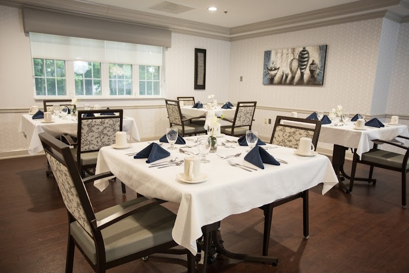 CAREONE AT WAYNE nursing home in WAYNE, NJ - Photo 2 of 10