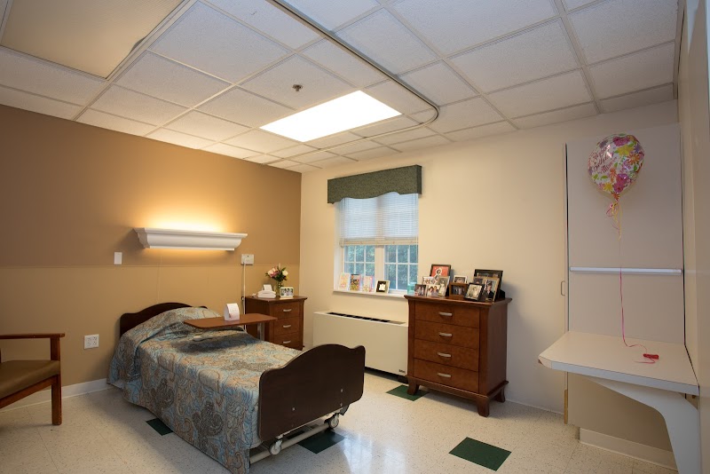 CAREONE AT WAYNE nursing home in WAYNE, NJ - Photo 5 of 10