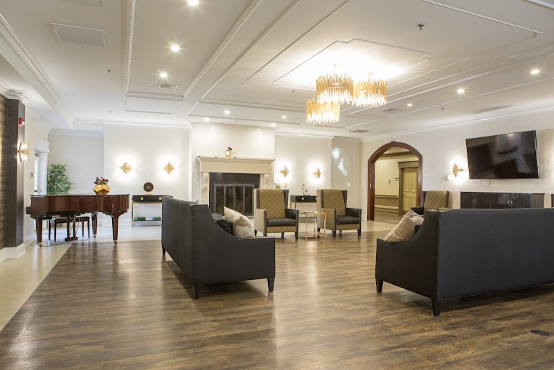 CAREONE AT LIVINGSTON nursing home in LIVINGSTON, NJ - Photo 2 of 10