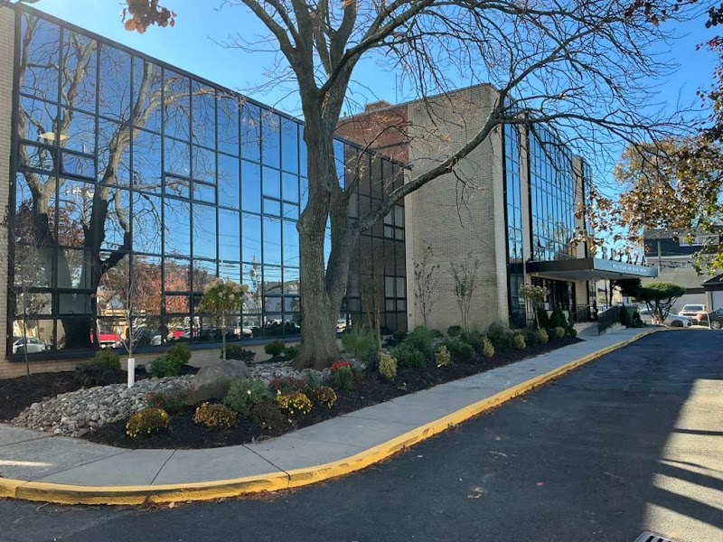 Plaza Healthcare & Rehabilitation Center nursing home in ELIZABETH, NJ - Photo 4 of 10