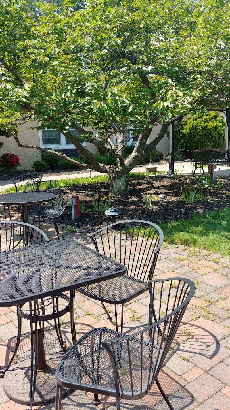 FALLSVIEW NURSING AND REHABILITATION CENTER nursing home in BOONTON, NJ - Photo 4 of 10