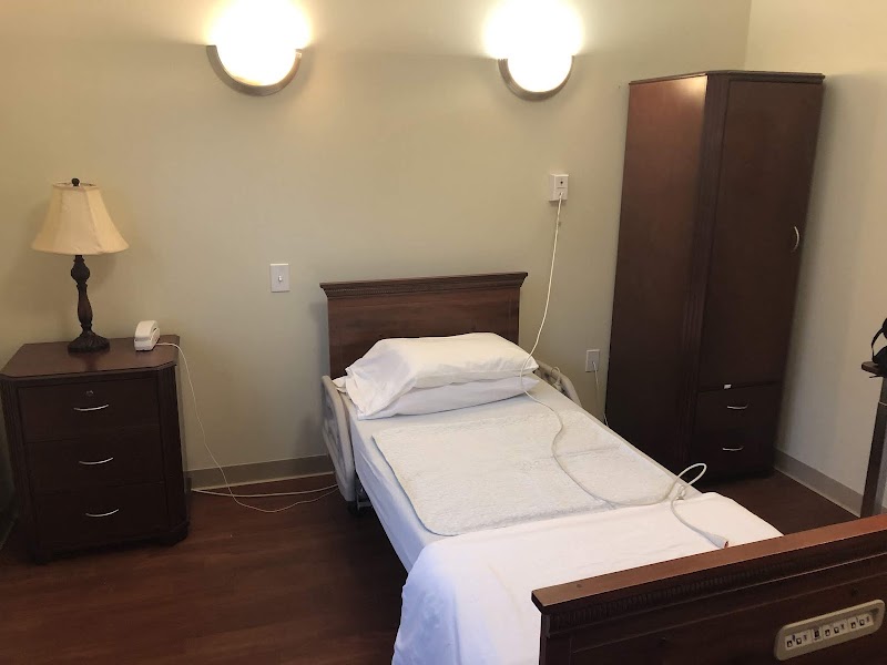 LIONS GATE nursing home in VOORHEES, NJ - Photo 3 of 8