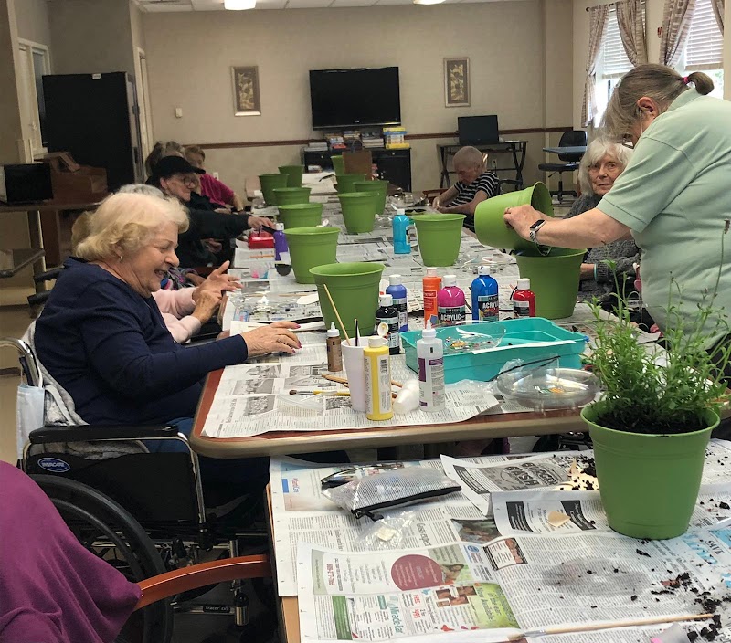 ROYAL SUITES HEALTH CARE & REHABILITATION nursing home in GALLOWAY TOWNSHIP, NJ - Photo 4 of 5