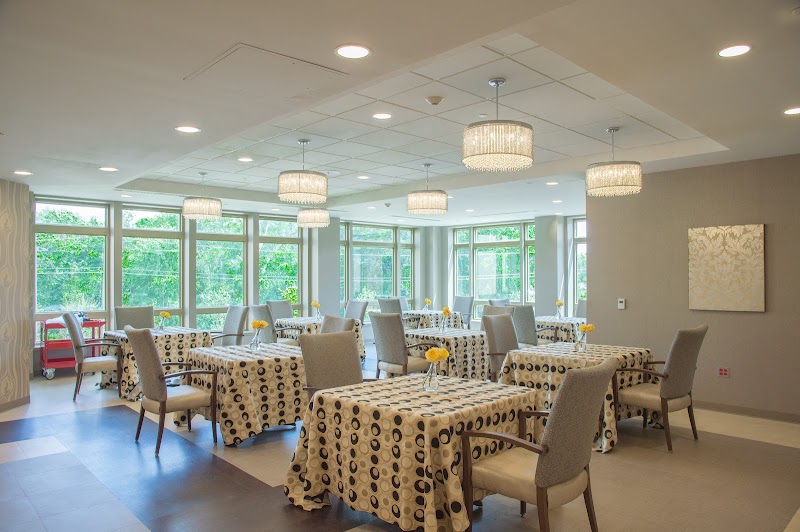 SOMERSET WOODS REHABILITATION & NURSING CENTER nursing home in SOMERSET, NJ - Photo 2 of 5