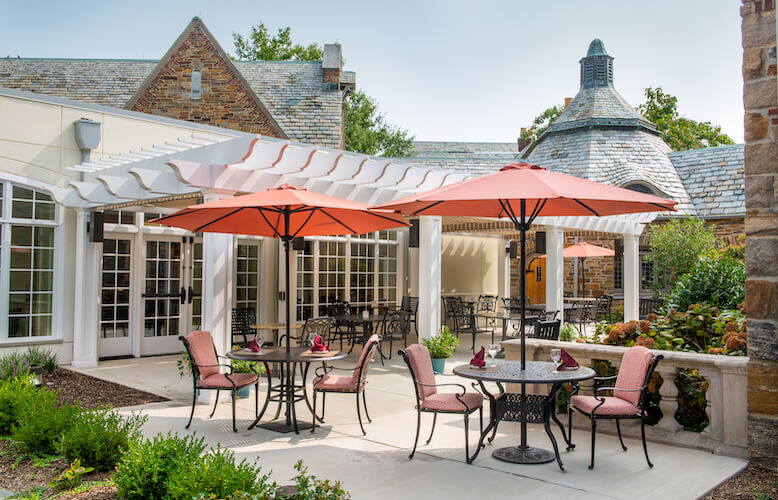 WINCHESTER GARDENS HEALTH CARE CENTER nursing home in MAPLEWOOD, NJ - Photo 2 of 10