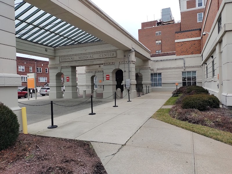 CAREPOINT HEALTH - BAYONNE HOSPITAL CENTER TCU nursing home in BAYONNE, NJ - Photo 2 of 5