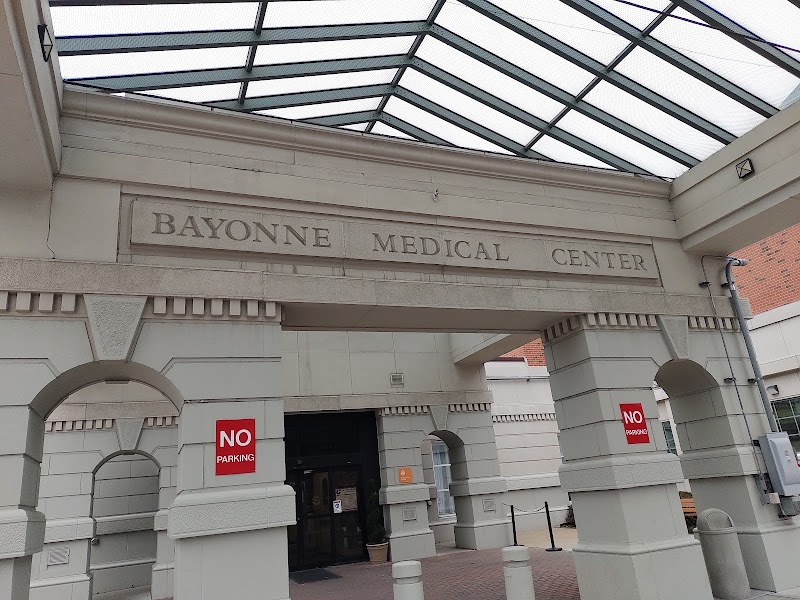 CAREPOINT HEALTH - BAYONNE HOSPITAL CENTER TCU nursing home in BAYONNE, NJ - Photo 4 of 5