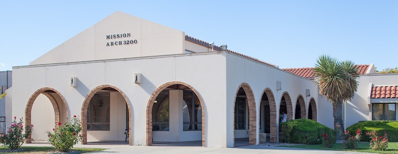 Mission Arch Center nursing home in Roswell, NM - Photo 2 of 5
