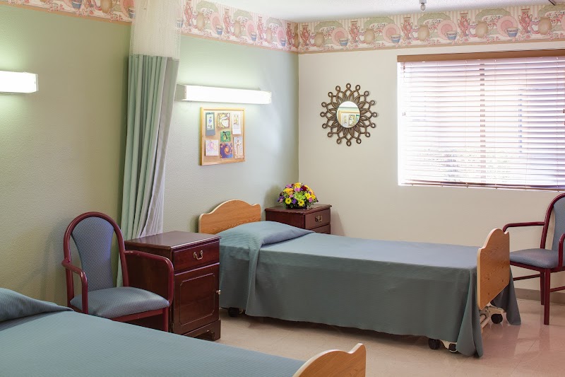 Casa De Oro Center nursing home in Las Cruces, NM - Photo 3 of 5